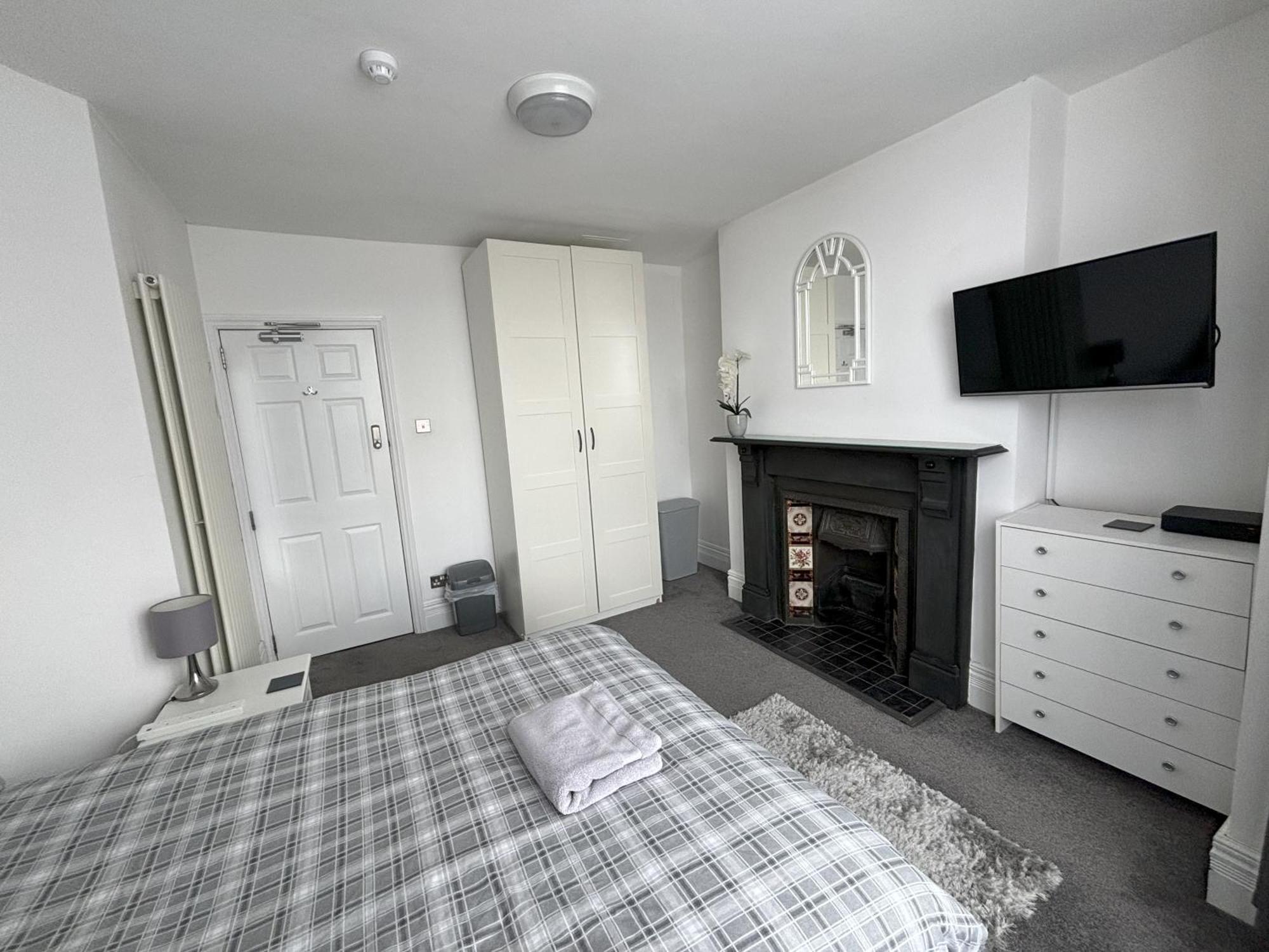 Copperfield Apartment Cardiff Bagian luar foto