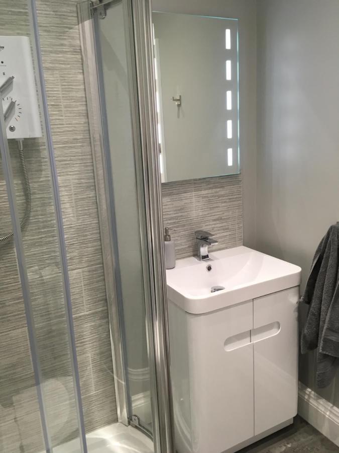 Copperfield Apartment Cardiff Bagian luar foto